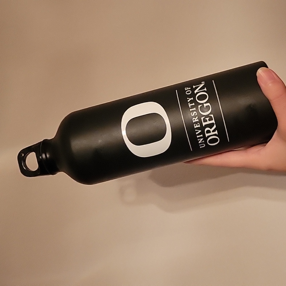 University of Oregon Bottle